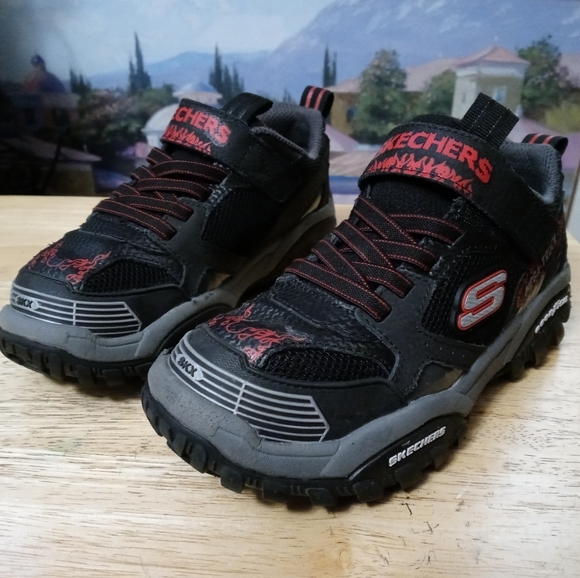 👟👟Skechers Turbo Speed Slip On Sneakers Kids Boys Size 4.5 Black Green 403760L - Picture 11 of 15